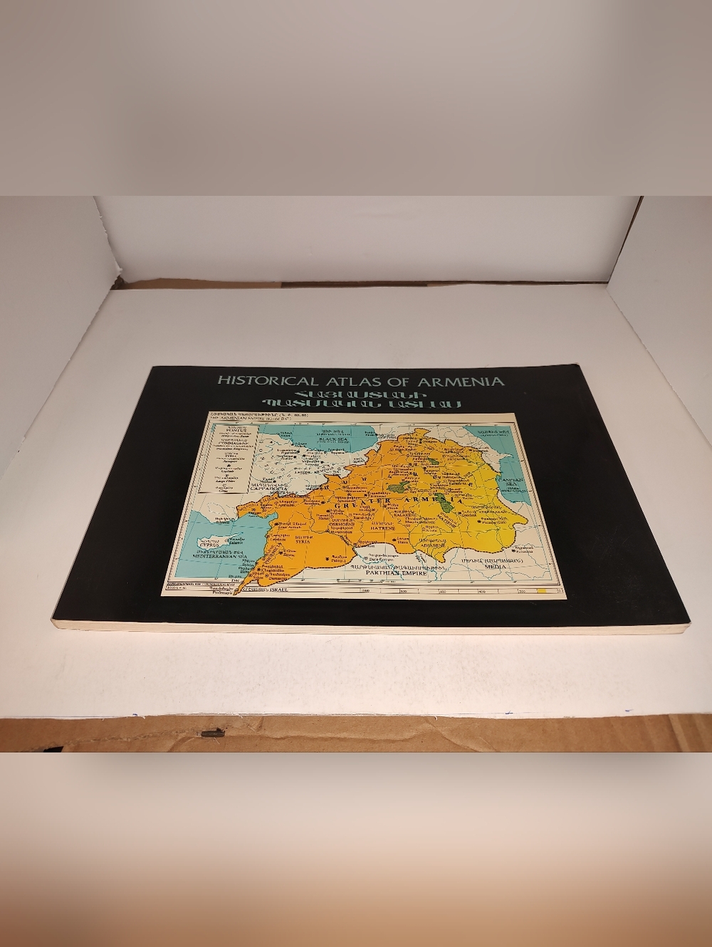 Historical Atlas Of Armenia Armen 1987 SC Illustrated Armenian English   GC PB